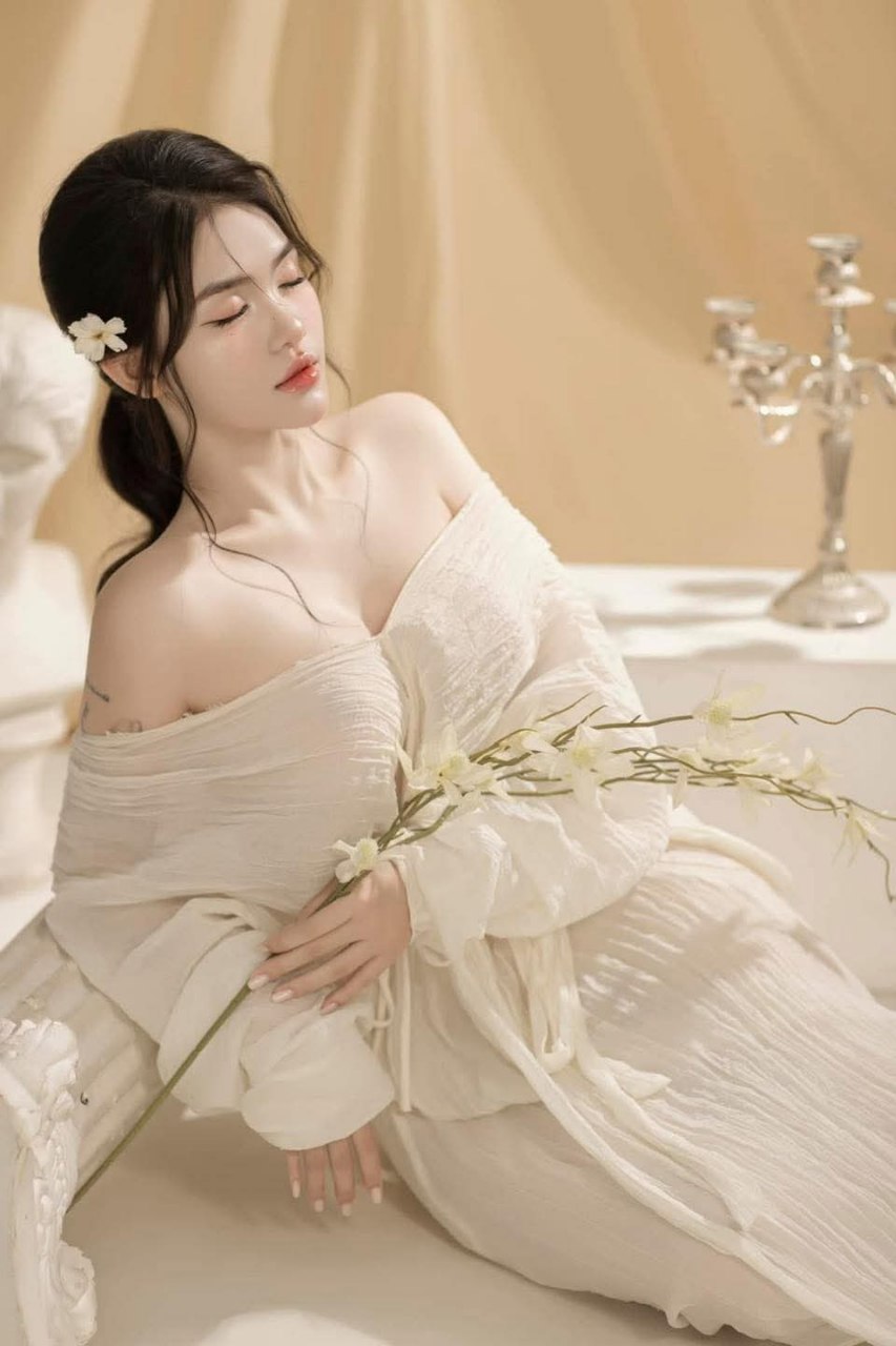 Ảnh tự sướng sex của người mẫu lai Đài Loan và bạn trai bị rò rỉ ~ Ăn gà chuyên nghiệp bằng miệng sâu, không dùng bao cao su, quan hệ với mông căng tròn, xuất tinh dữ dội...